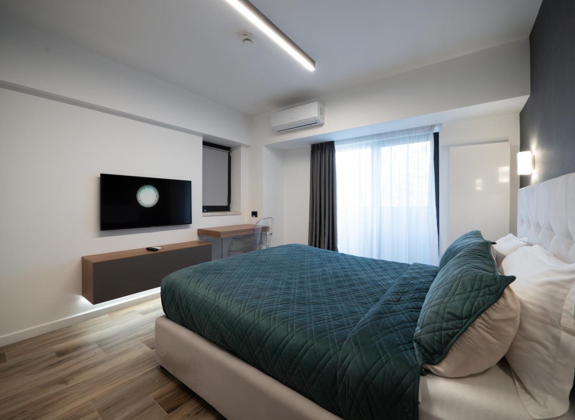 Novos Luxury Suites Bukarest Exterior foto