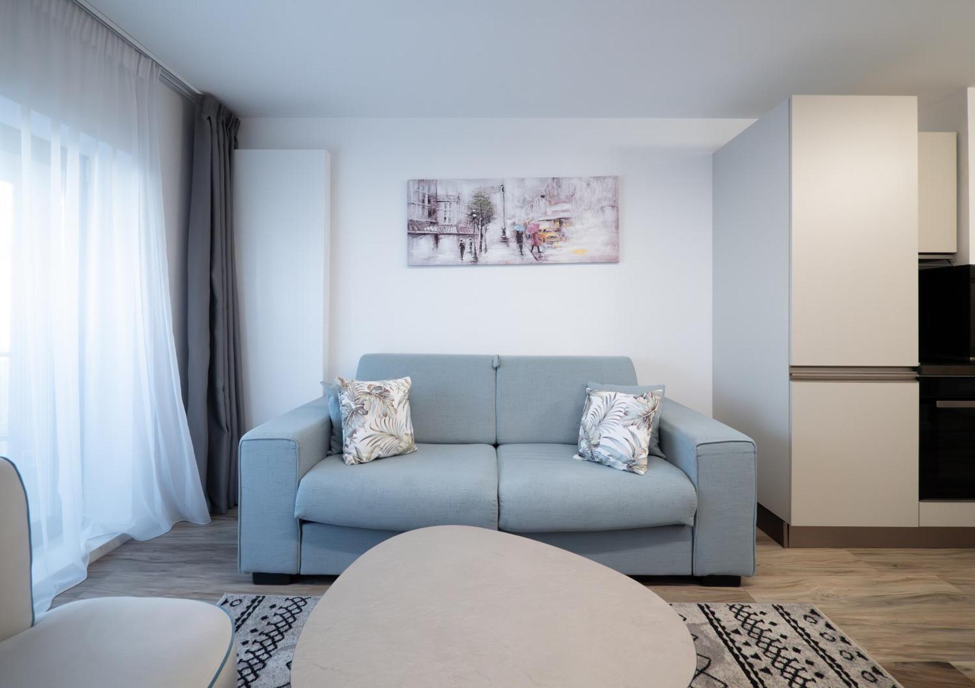 Novos Luxury Suites Bukarest Exterior foto