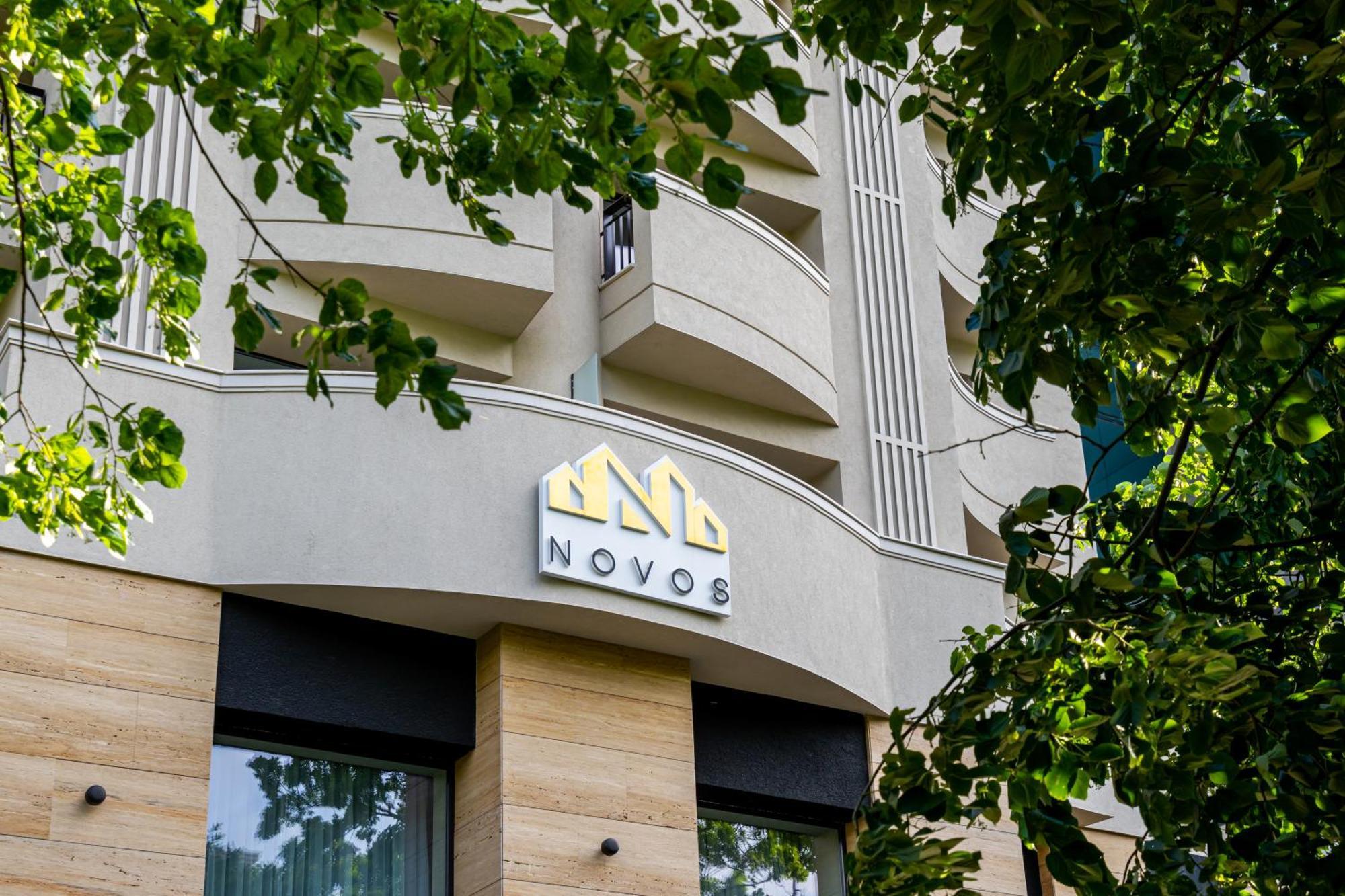 Novos Luxury Suites Bukarest Exterior foto